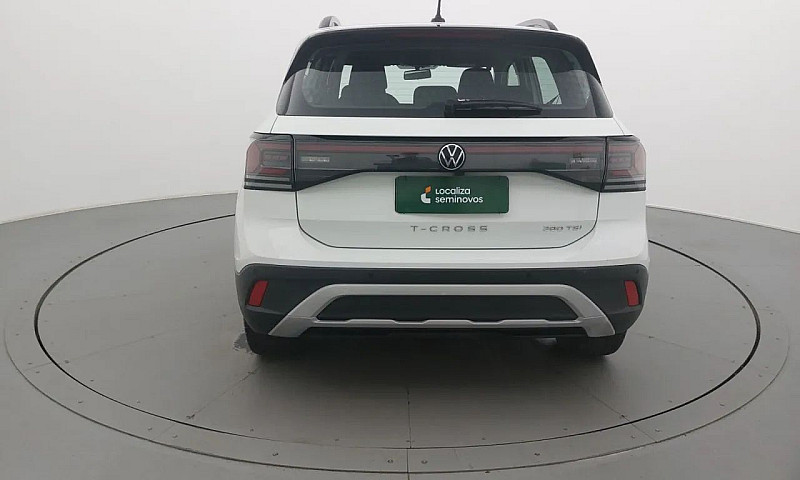 Volkswagen T-Cross 1...