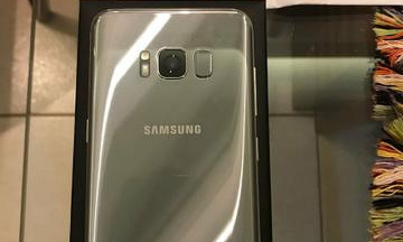 Galaxy S8...