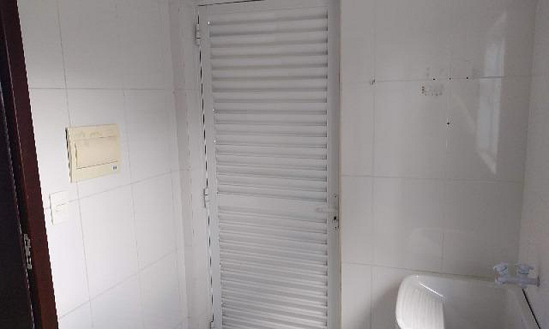 Sobrado Triplex - Pr...