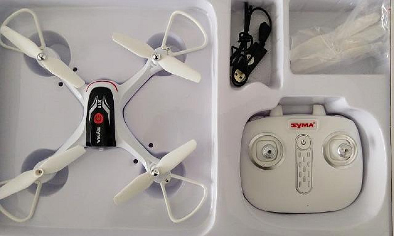 Drone Syma X15...