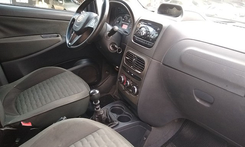 Fiat Idea Adv 1.8/Co...