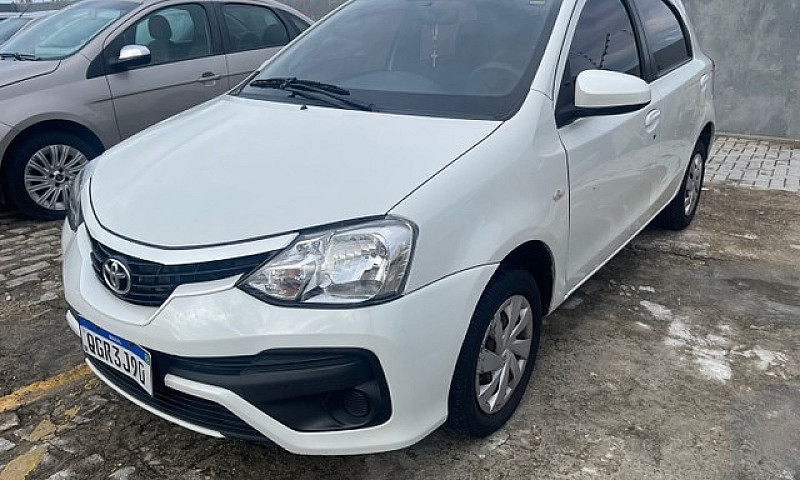 Toyota Etios Xs 2018...