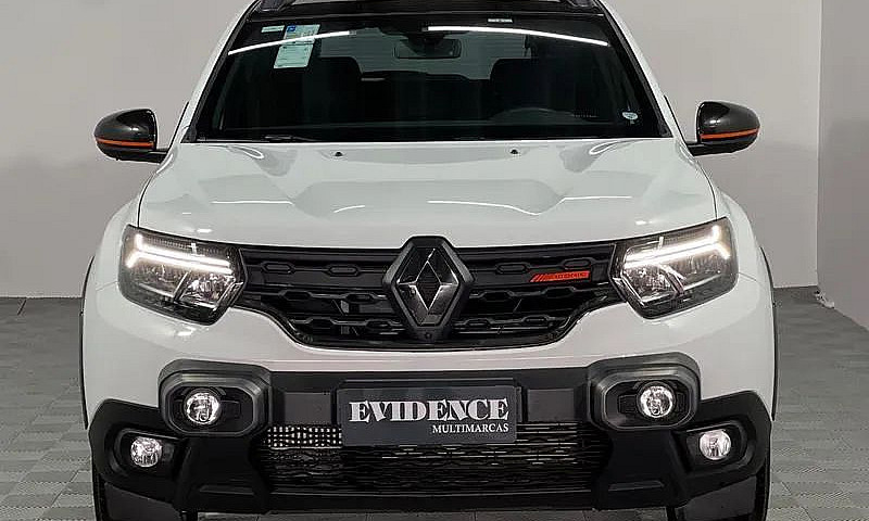Renault Duster Iconi...