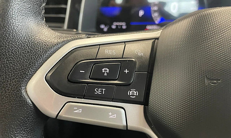 Volkswagen Virtus Co...