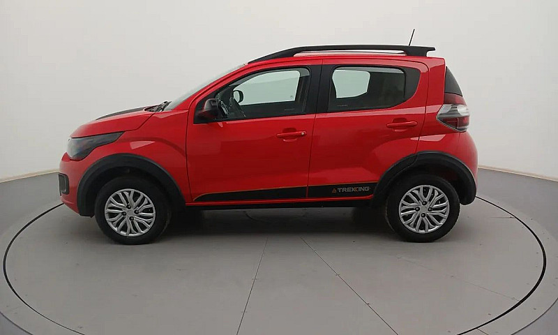 Fiat Mobi Trekking 1...