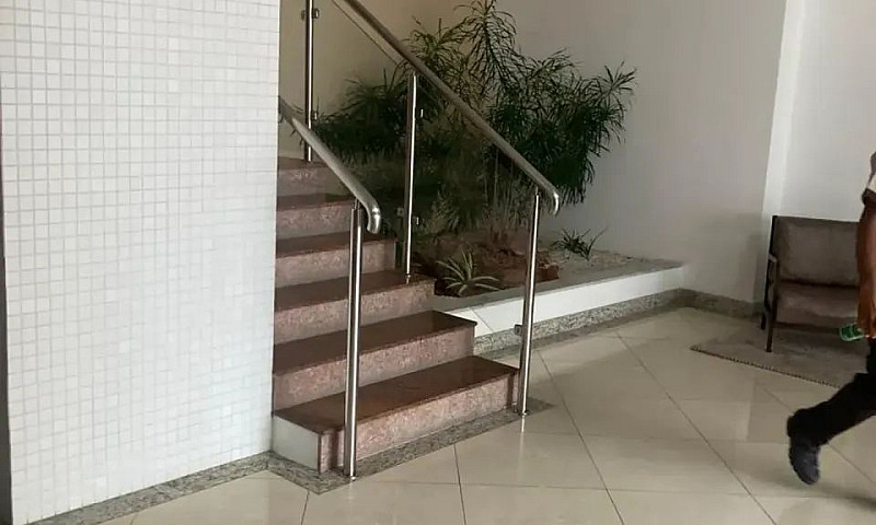 Quarto E Sala Mobili...