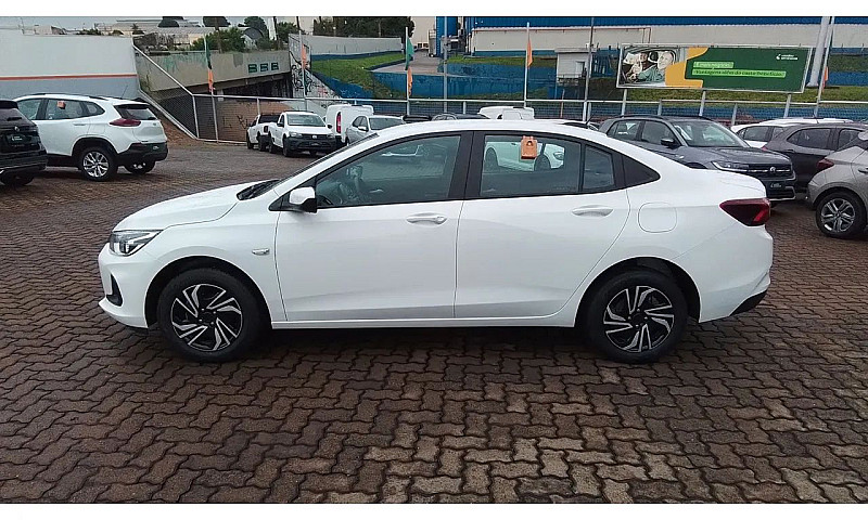 Chevrolet Onix Plus ...