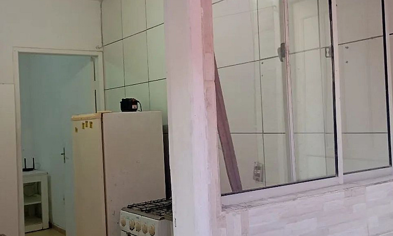 Alugo Kitnet Mobilia...
