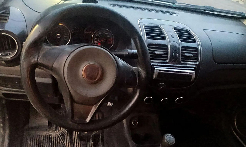Fiat Grand Siena Att...