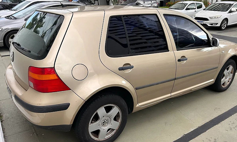 Volkswagen Golf 1.6 ...