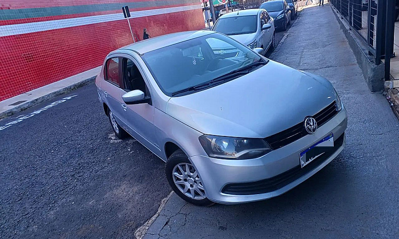 Volkswagen Voyage 1....