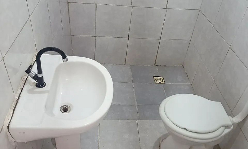 Alugo Casa ...