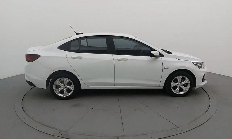 Chevrolet Onix Plus ...