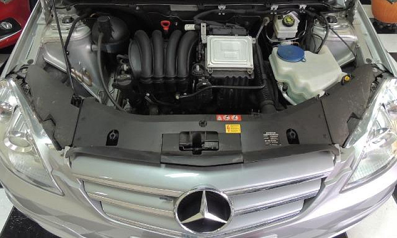 Mercedes - Benz / B1...