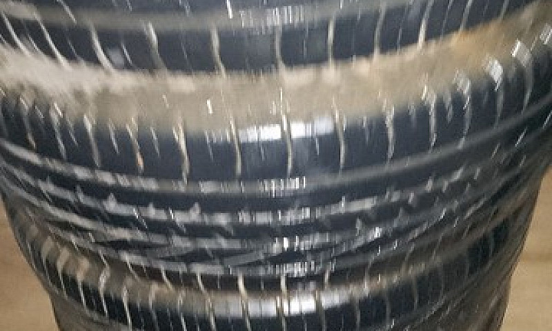 Pneus185/70/14...