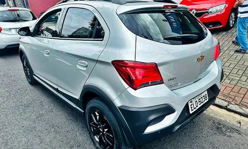 Chevrolet Onix Activ...