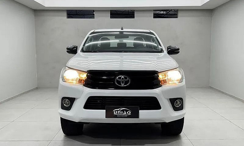 Toyota Hilux Cd 4X4 ...