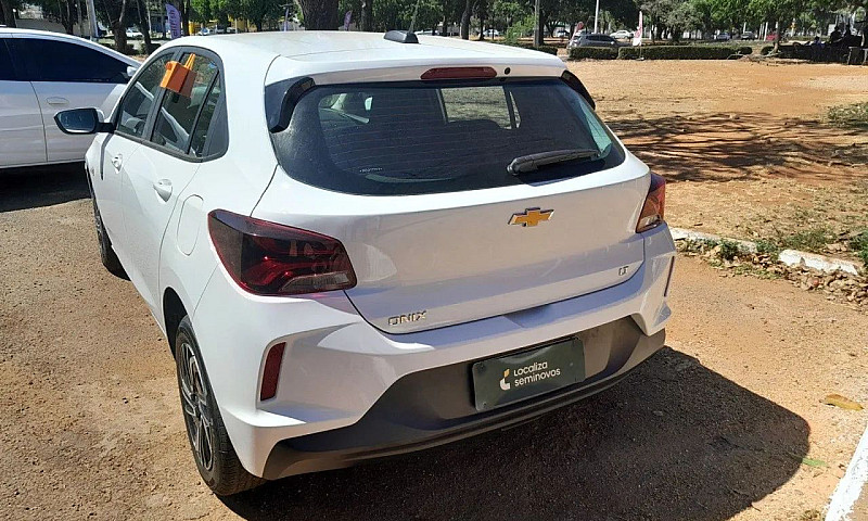 Chevrolet Onix Hatch...
