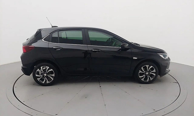 Chevrolet Onix Hatch...