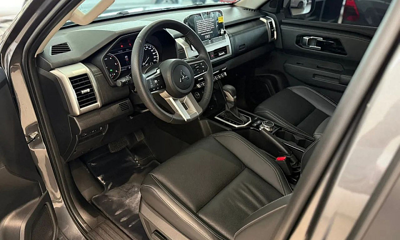 Mitsubishi L200 Spor...