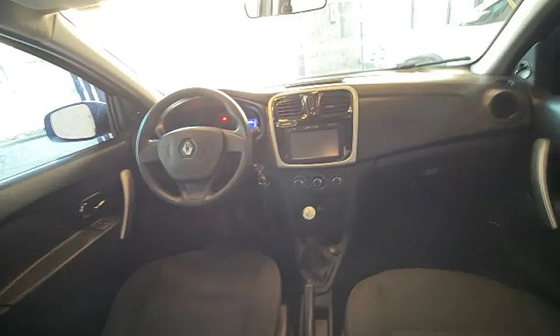 Renault Sandero Expr...
