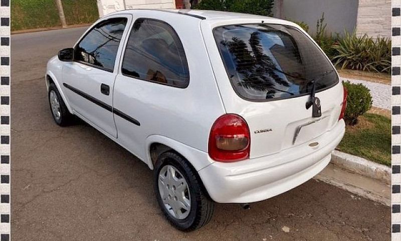 Chevrolet Corsa Hatc...