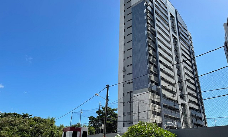 Amplo Apartamento No...