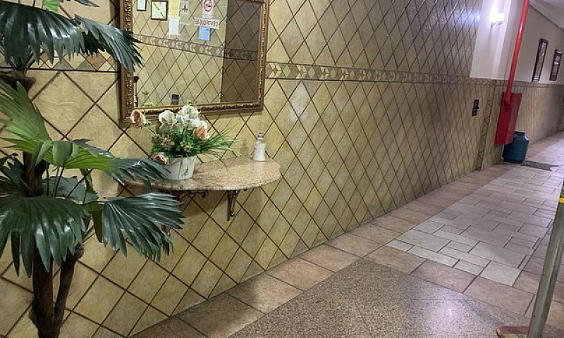Quarto E Sala Centro...
