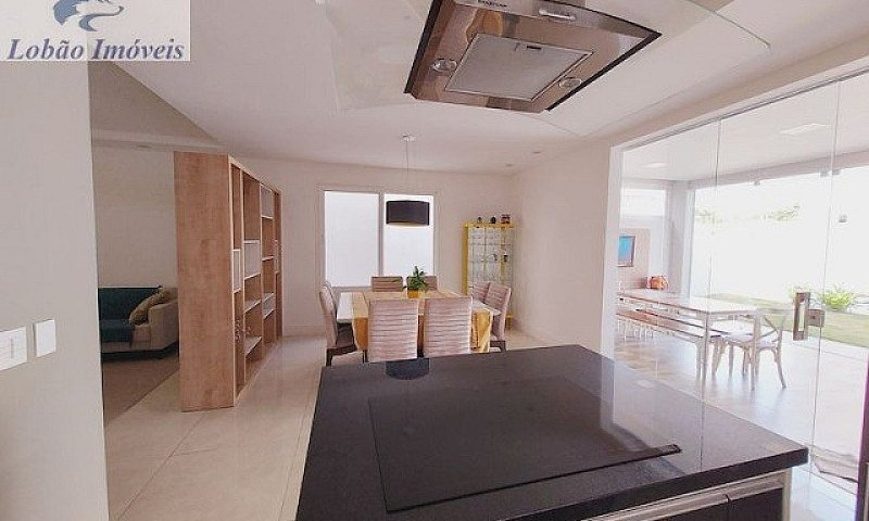 Linda Casa No Alphav...