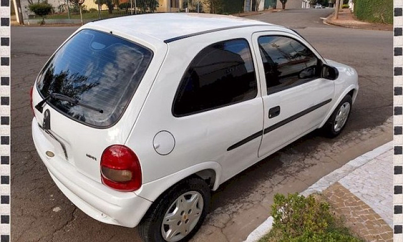 Chevrolet Corsa Hatc...