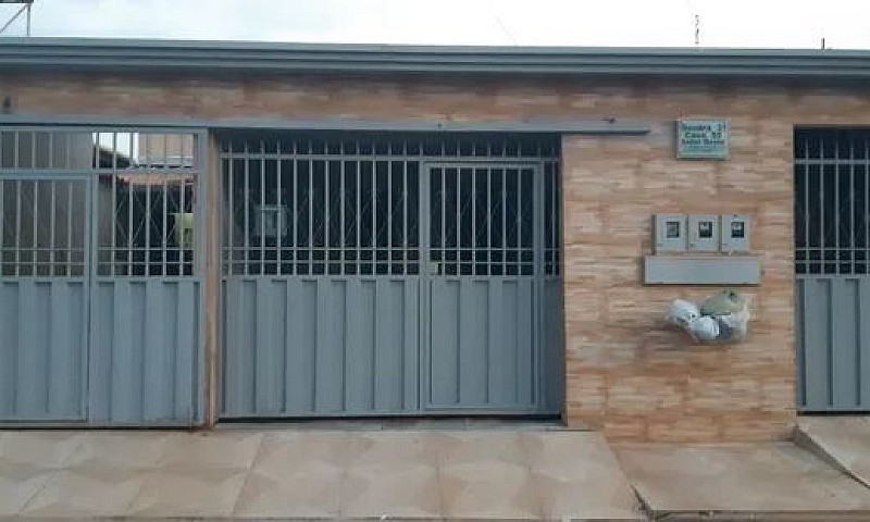 Alugo Casa 2 Quartos...