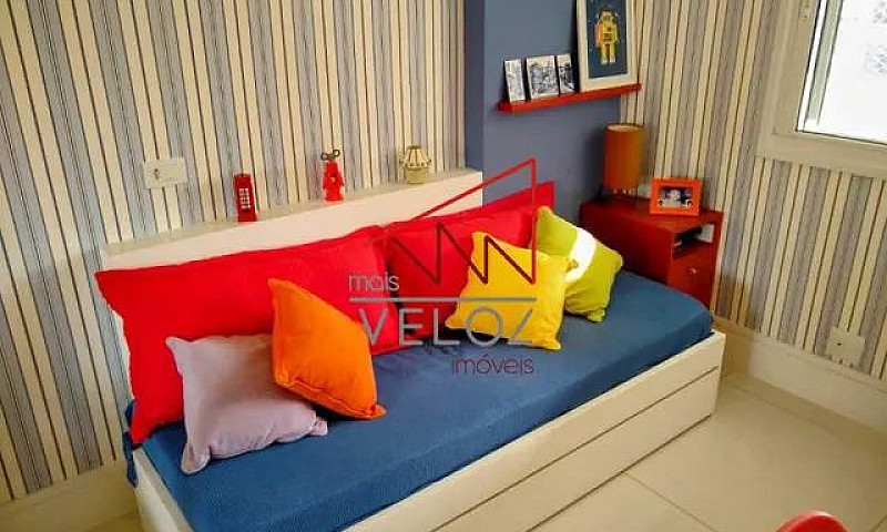 Apartamento-À Venda-...