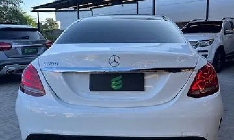 Mercedes-Benz C300 -...