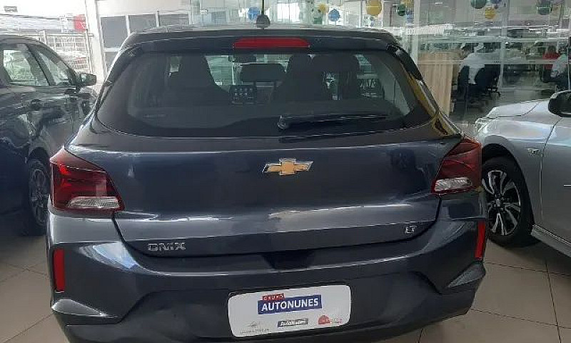 Chevrolet Onix Hatch...