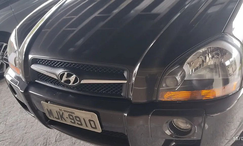 Hyundai Tucson 2.0 1...