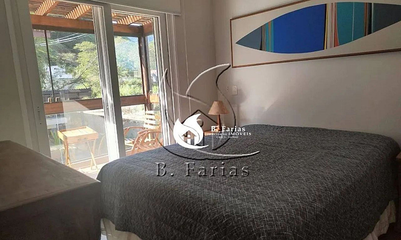 Casa Com 2 Dormitóri...