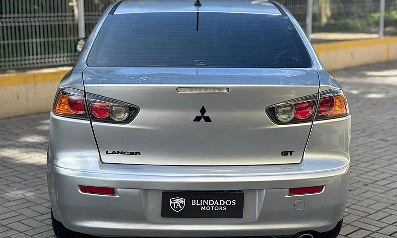 Mitsubishi Lancer 2....