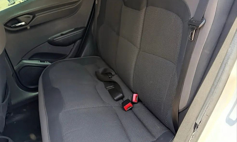 Chevrolet Prisma Sed...