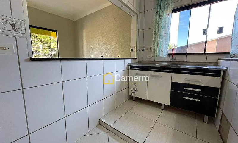 Casa Com 2 Dormitóri...