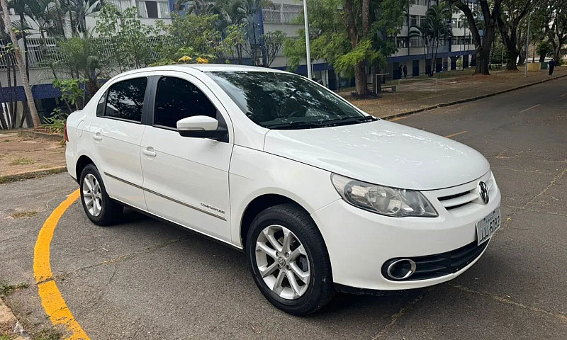 Volkswagen Voyage Co...