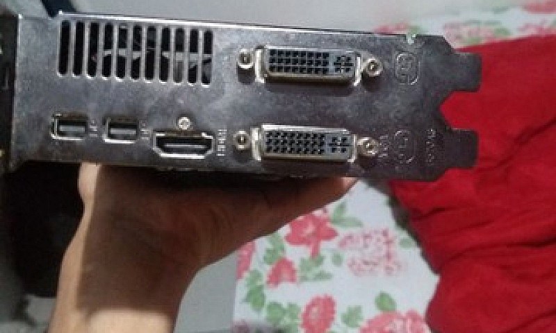 Placa De Vídeo R9 27...