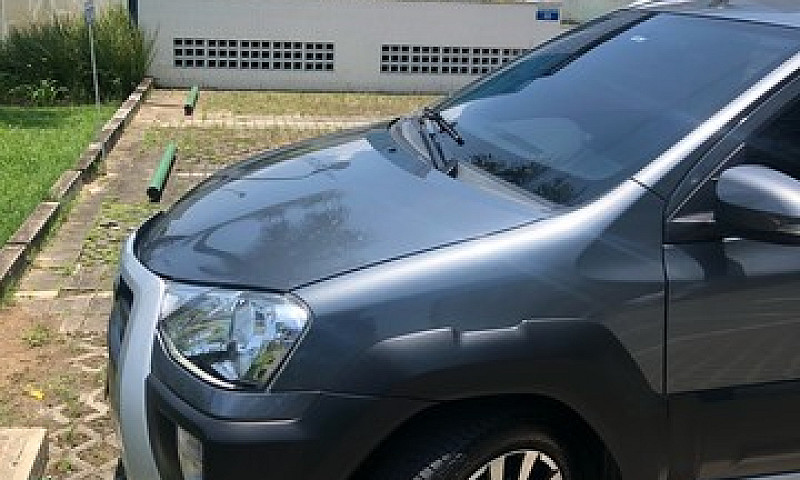 Etios Cross ...