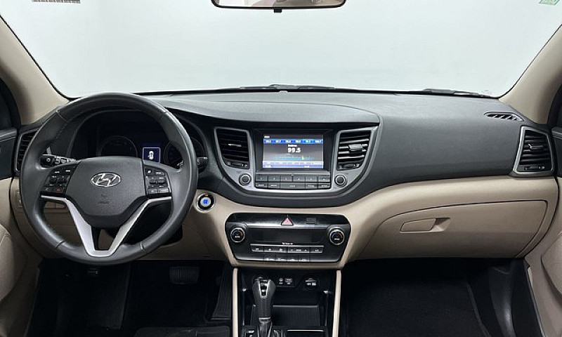Hyundai Tucson Gls 1...