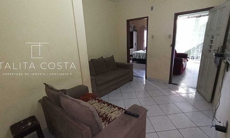 Imóvel Com Duas Resi...