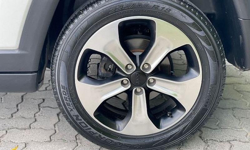 Jeep Compass 2018 2....