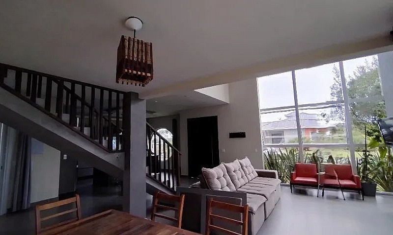 Oportunidade! Casa B...