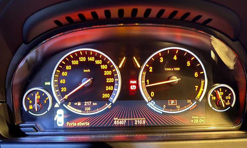 Bmw 650I Coupé V8 Bi...