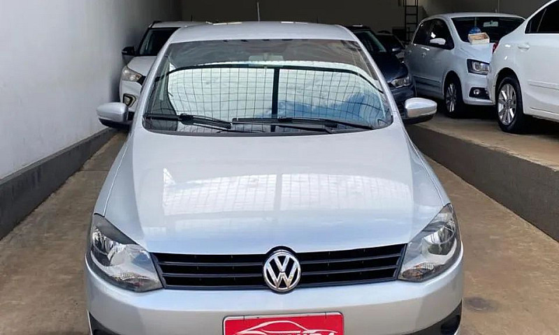 Volkswagen Fox 1.6 M...
