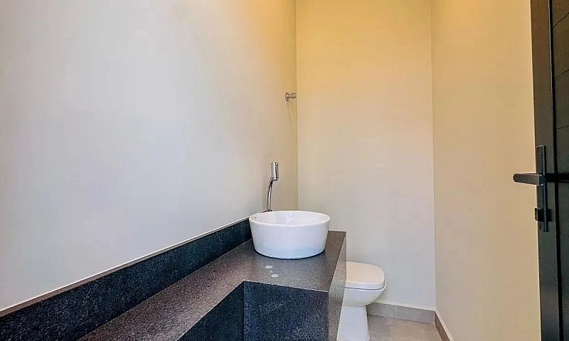 Sobrado À Venda Com ...