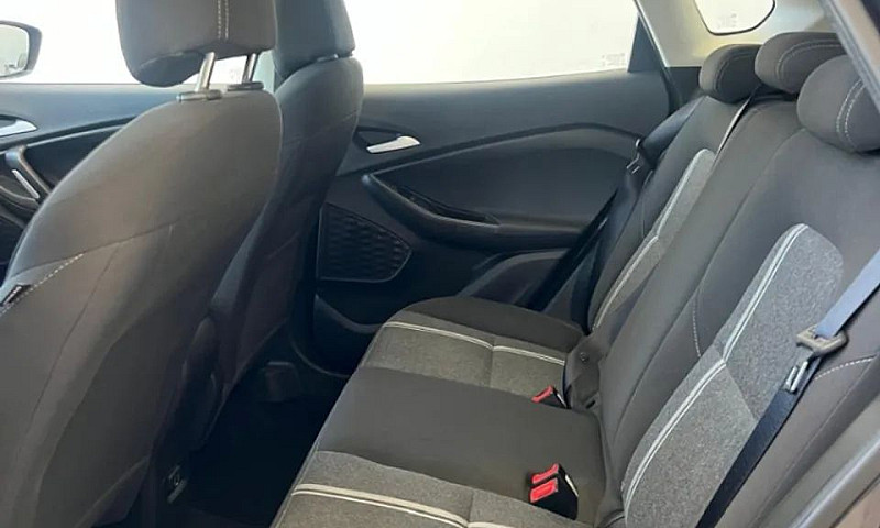 Chevrolet Tracker Lt...